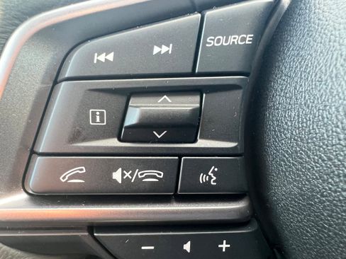 Certified 2025 Subaru Outback Premium w/ Popular Package #1A image 21