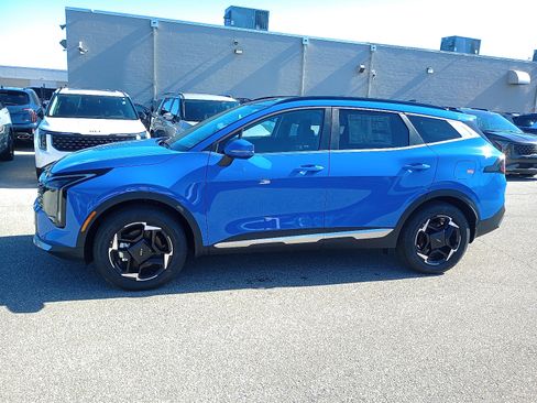 New 2026 Kia Sportage EX w/ EX Panorama Roof Package image 4