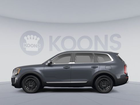 Used 2022 Kia Telluride SX w/ SX Prestige Package AWD/4WD image 2