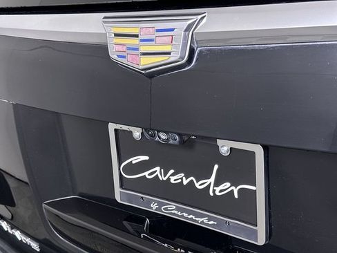 Used 2017 Cadillac Escalade Platinum AWD/4WD image 33