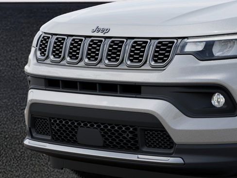 New 2026 Jeep Compass Latitude AWD/4WD image 11