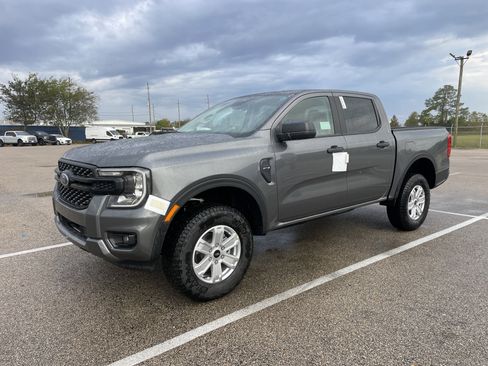 New 2025 Ford Ranger XL image 5