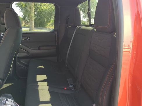 New 2025 Nissan Frontier PRO-4X w/ Pro Convenience Package image 14