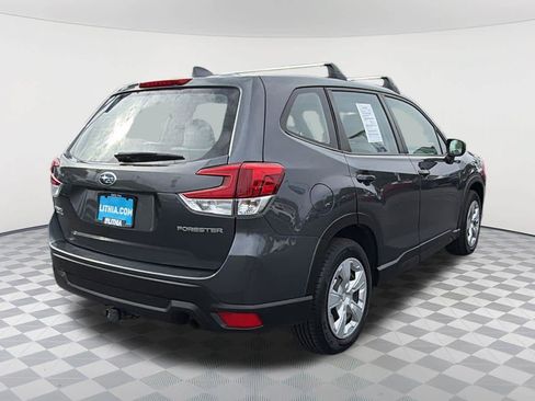 Used 2022 Subaru Forester AWD/4WD image 5