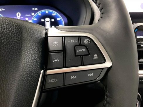 Certified 2026 Toyota Grand Highlander Platinum image 19