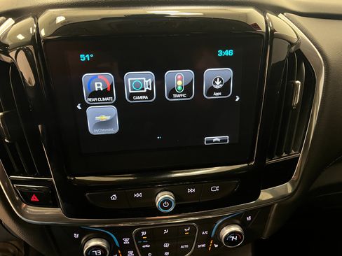 Used 2018 Chevrolet Traverse Premier image 51