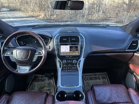 Used 2019 Lincoln Nautilus Black Label image 25