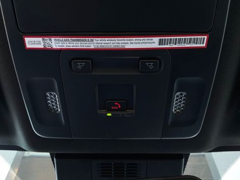 Used 2026 Toyota Camry SE FWD image 18