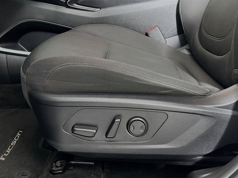 Used 2022 Hyundai Tucson SEL AWD/4WD image 19