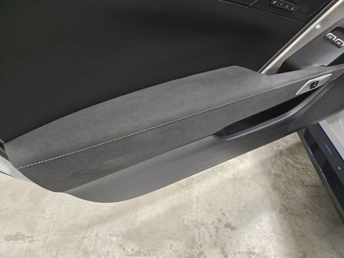 Used 2017 Chevrolet Corvette Z06 image 10