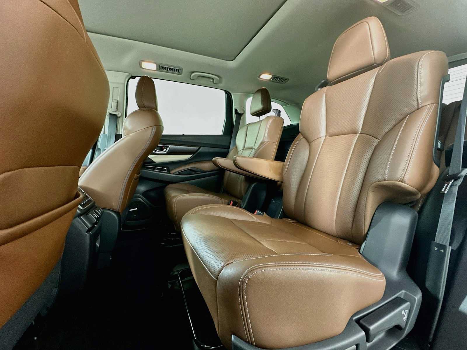 Used 2019 Subaru Ascent Touring AWD/4WD image 23