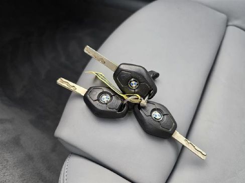 Used 2003 BMW M3 Coupe RWD image 32