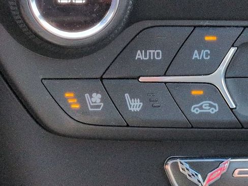 Used 2016 Chevrolet Corvette Stingray Coupe w/ 2LT Preferred Equipment Group RWD image 21
