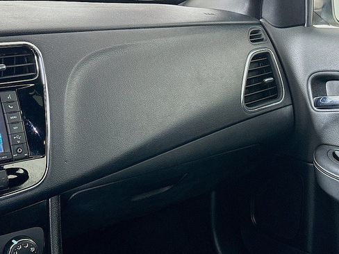 Used 2012 Chrysler 200 Limited w/ Sun/Sound Group FWD image 23