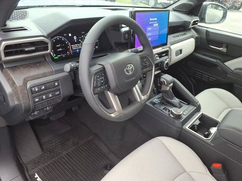 New 2026 Toyota Tacoma Limited AWD/4WD image 4