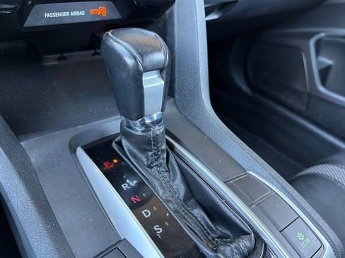 Used 2020 Honda Civic Sport image 21