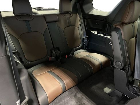 Used 2026 Honda Pilot TrailSport image 28