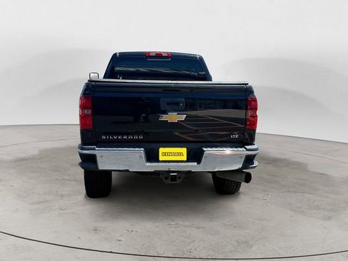 Used 2015 Chevrolet Silverado 2500 LTZ w/ Duramax Plus Package AWD/4WD image 4