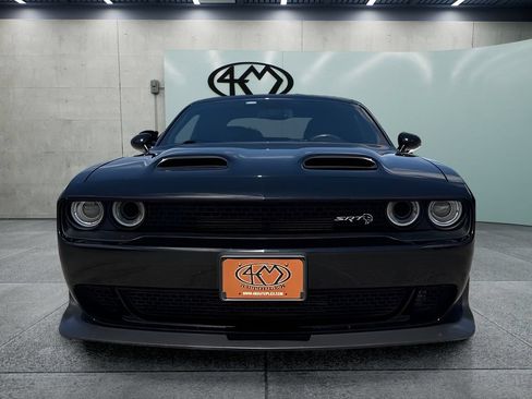 Used 2019 Dodge Challenger SRT Hellcat Redeye RWD image 8