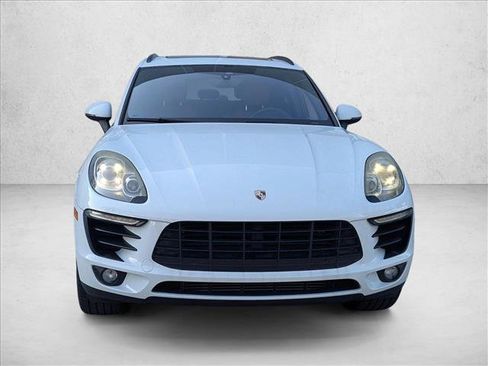Used 2018 Porsche Macan image 2