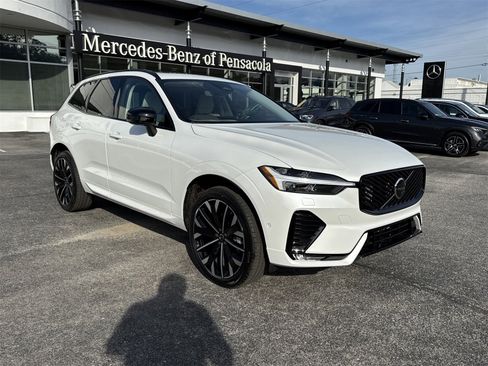 New 2026 Volvo XC60 B5 Ultra w/ Protection Package Premier AWD/4WD image 7