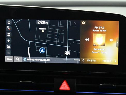 Used 2025 Hyundai Elantra N FWD image 29