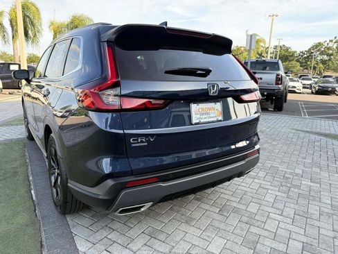 Used 2025 Honda CR-V Sport-L image 10