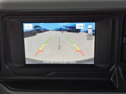 Used 2022 Ford Bronco Badlands w/ Sasquatch Package AWD/4WD image 13