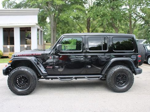 Used 2018 Jeep Wrangler Unlimited Rubicon AWD/4WD image 4