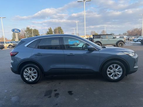 Used 2023 Ford Escape Active w/ Tech Pack #2 image 6