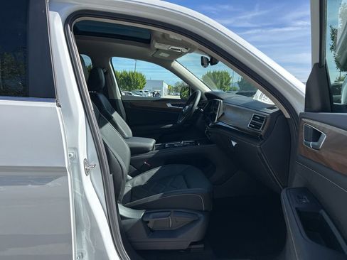 New 2026 Volkswagen Atlas SE image 41