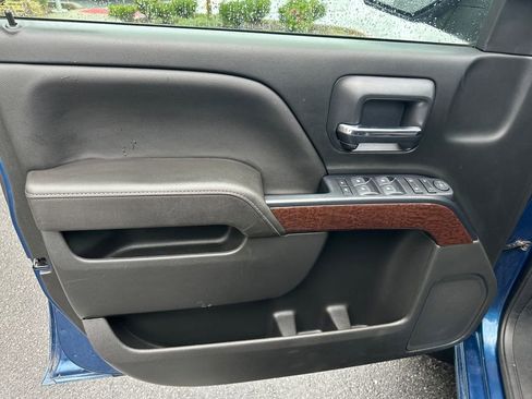 Used 2018 GMC Sierra 1500 SLE image 11