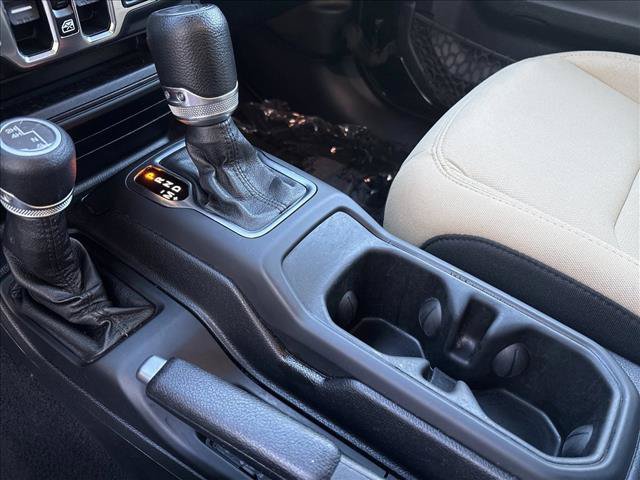 Used 2021 Jeep Wrangler Unlimited Sport AWD/4WD image 23