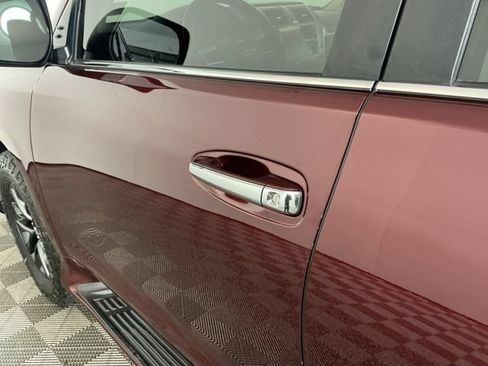 Used 2020 Lexus GX 460 Premium w/ Premium Package AWD/4WD image 9