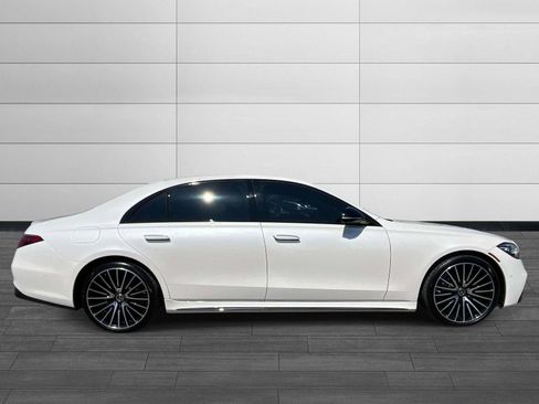 Used 2023 Mercedes-Benz S 500 4MATIC w/ AMG Line image 2