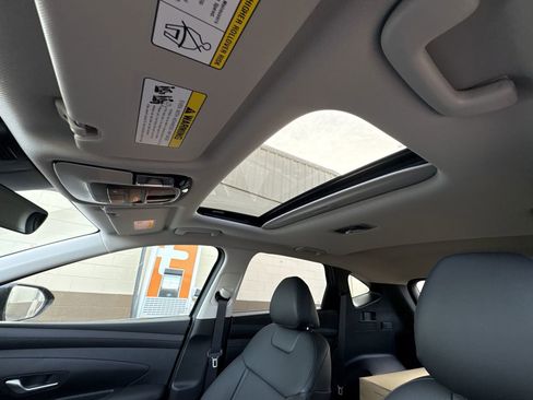 New 2026 Hyundai Tucson SEL image 17