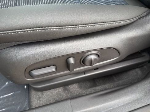 New 2026 Buick Envista Sport Touring w/ Convenience I Package FWD image 13