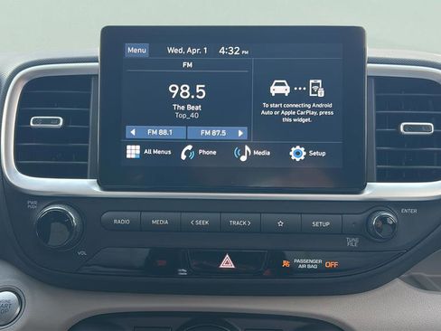 New 2026 Hyundai Venue SEL FWD image 22