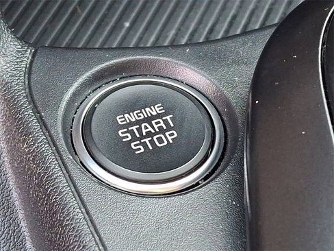 Used 2025 Kia K4 LX image 23