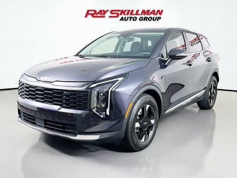 Used 2026 Kia Sportage LX w/ LX Convenience Package image 3