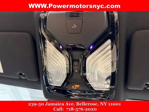 Used 2022 BMW 540i w/ M Sport Package image 40