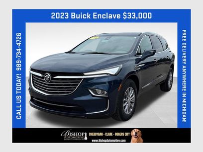 Used 2023 Buick Enclave Essence