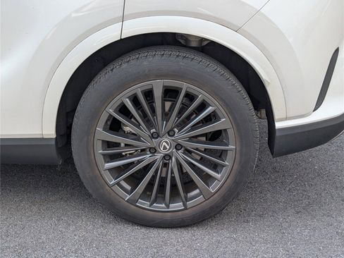 Used 2025 Lexus RX 350 Premium w/ Convenience Package image 10