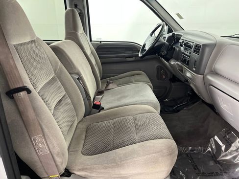 Used 2001 Ford F250 XLT image 18