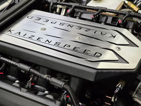 Used 2016 Chevrolet Corvette Z06 w/ 3LZ Preferred Equipment Group image 41