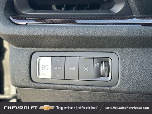 Used 2026 Chevrolet Traverse RS w/ LPO, Floor Liner Package AWD/4WD image 24