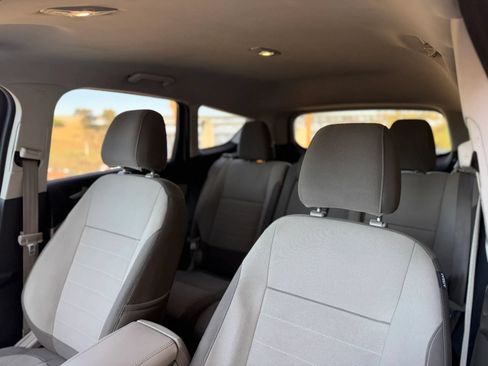 Used 2014 Ford Escape SE FWD image 9