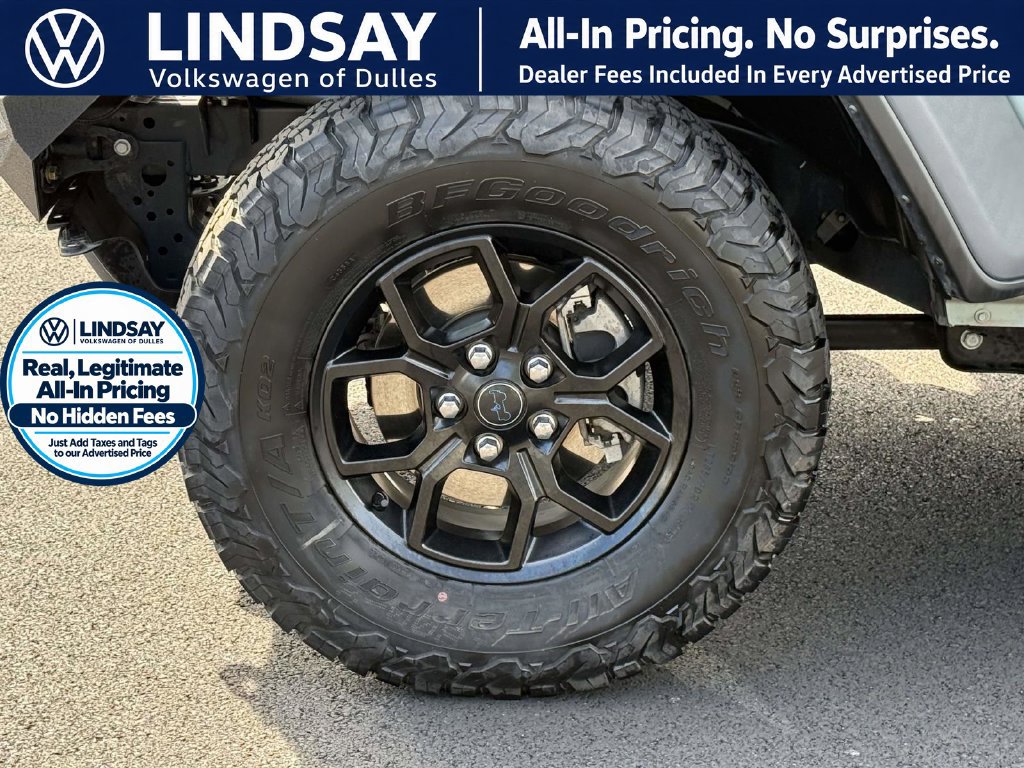 Used 2024 Jeep Wrangler Unlimited AWD/4WD image 8