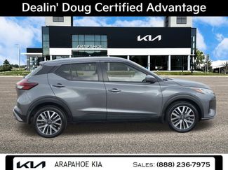 Used 2023 Nissan Kicks SV image 1