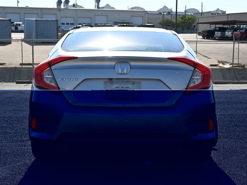 Used 2016 Honda Civic LX image 9